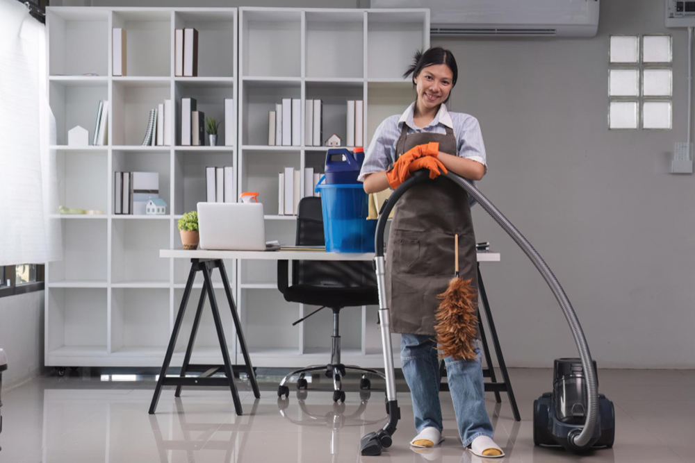 Expert Tips for Keeping Your Commercial Space Clean and Organized